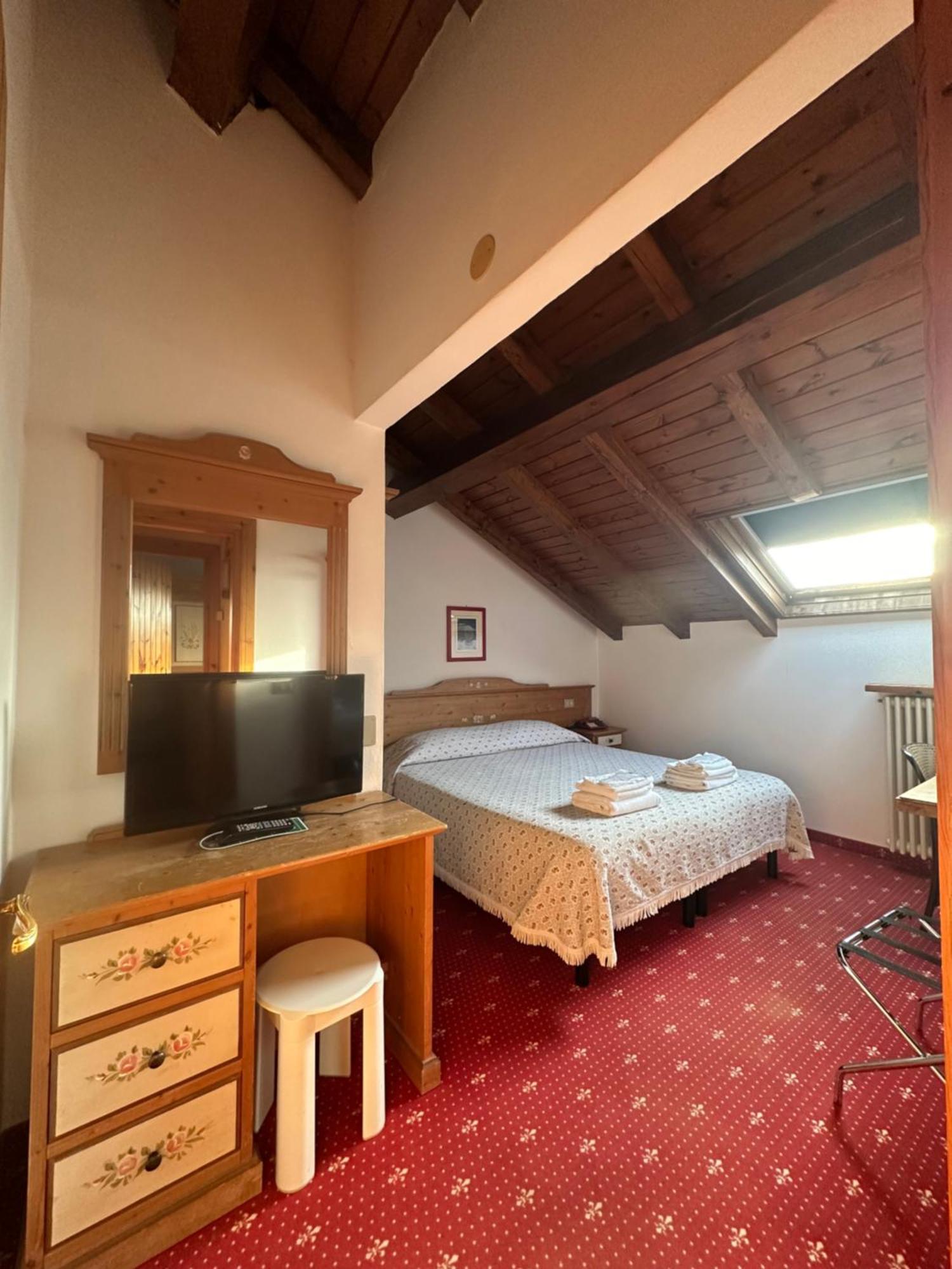 Hotel Alpi - Foza Zewnętrze zdjęcie